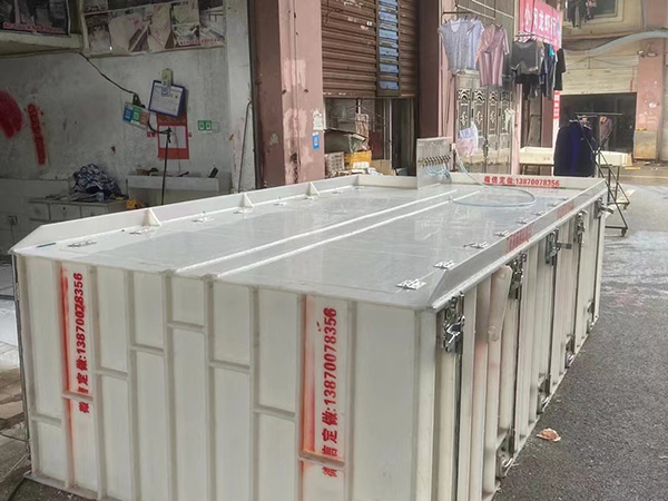 PP塑料保溫魚箱