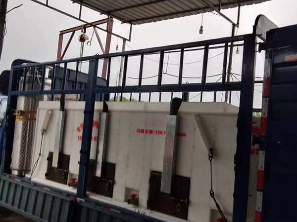 PP塑料保溫魚箱