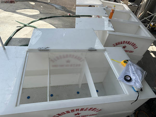 魚箱 定制魚箱 拉魚箱 活魚箱