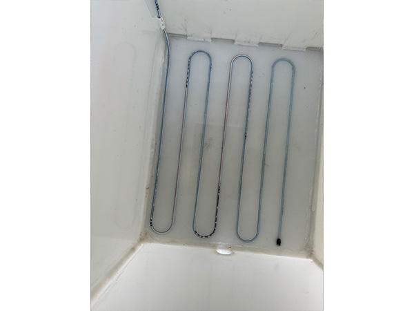 魚箱 中型魚箱 隱形增氧管